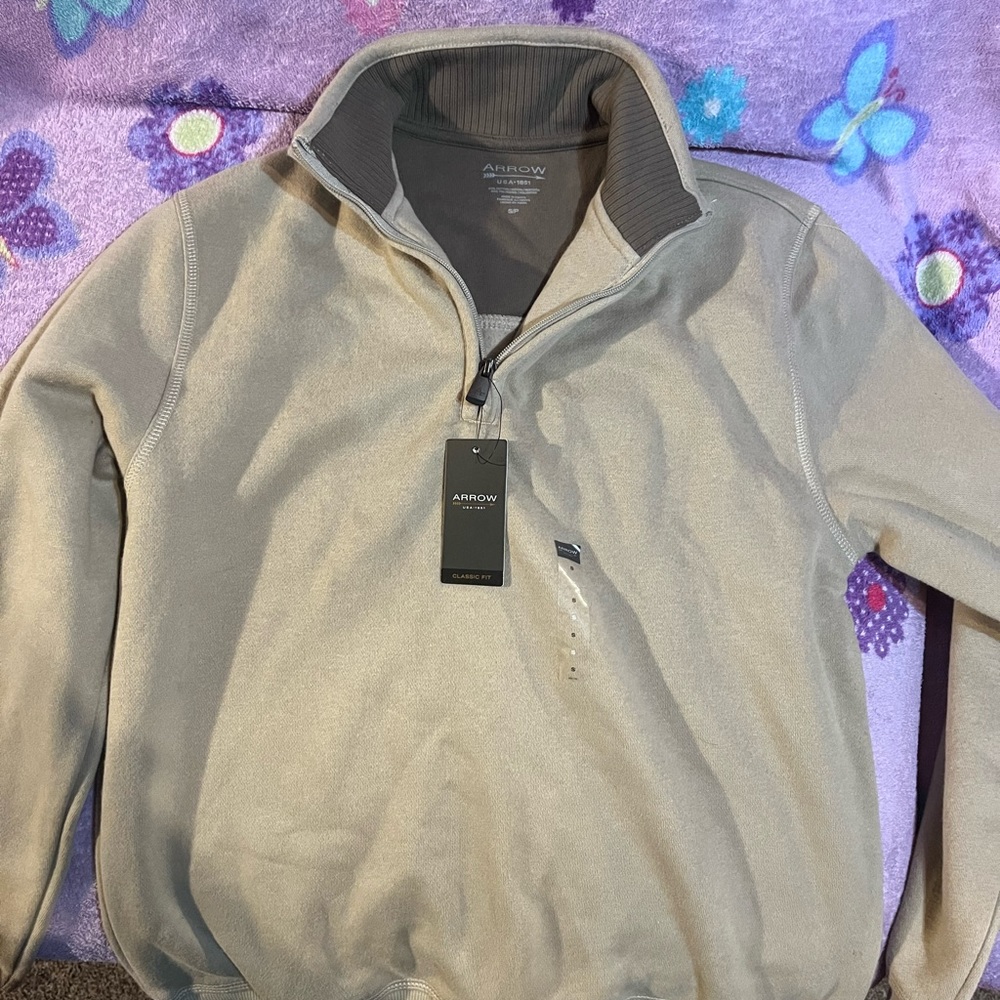 Brand new Arrow sweater